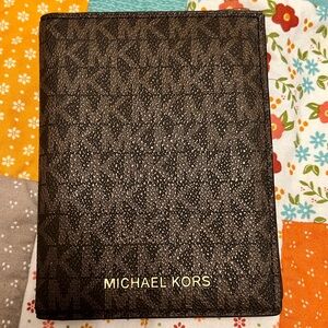 Michael Kors Passport Wallet - never used